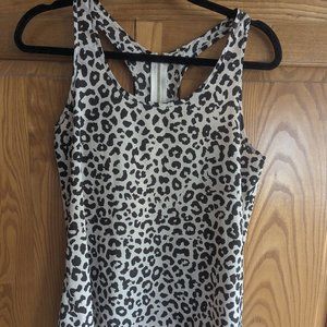 Ambiance Apparel Leopard Print Tunic Size Small